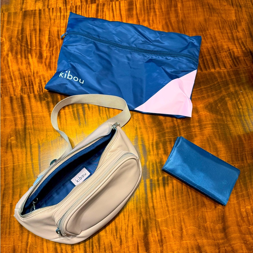 Kibou Travel Diaper Bag Fanny Pack in Pink Vegan Leather (Sold Out online!)